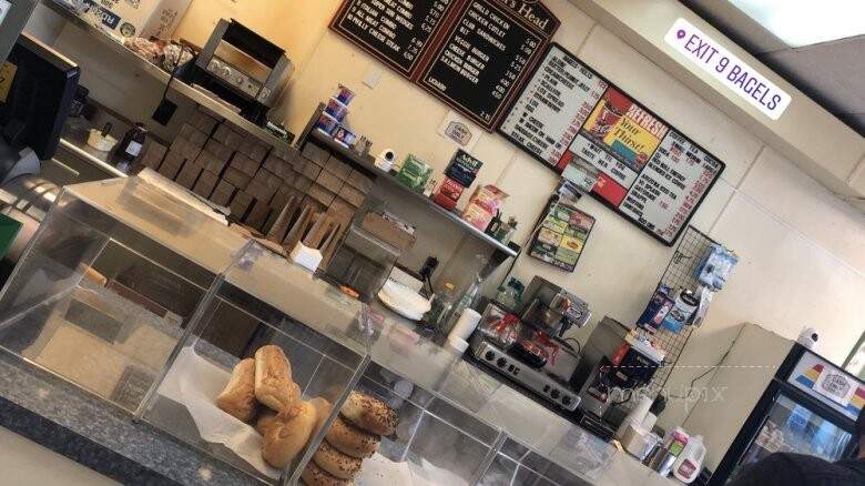 Exit 9 Bagels - Stamford, CT