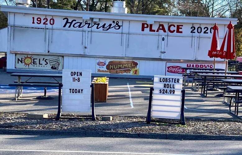 Harry's Place - Colchester, CT